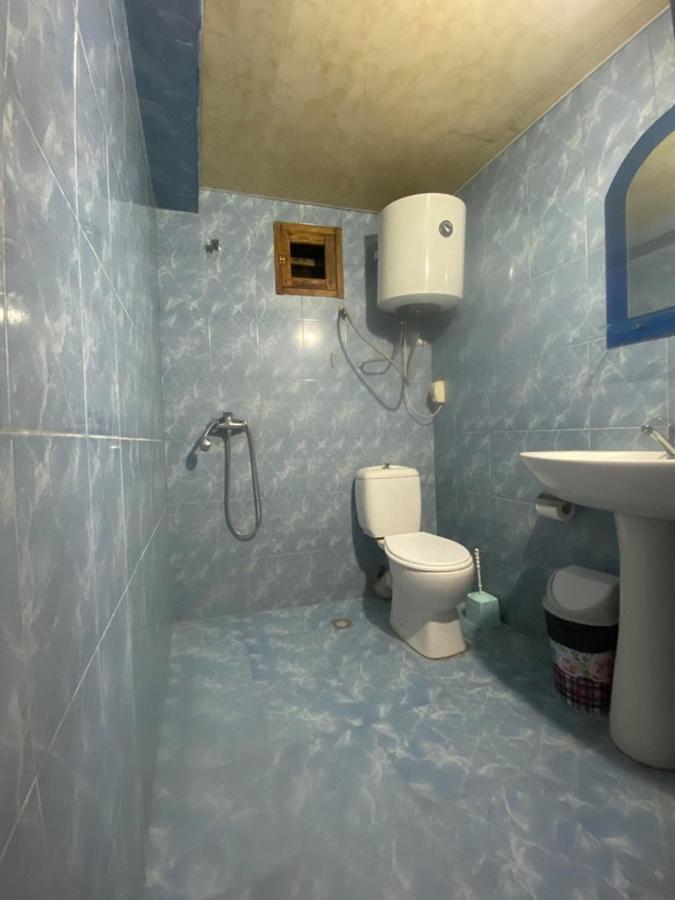Elite Palace Plus Hotel Batumi Bagian luar foto